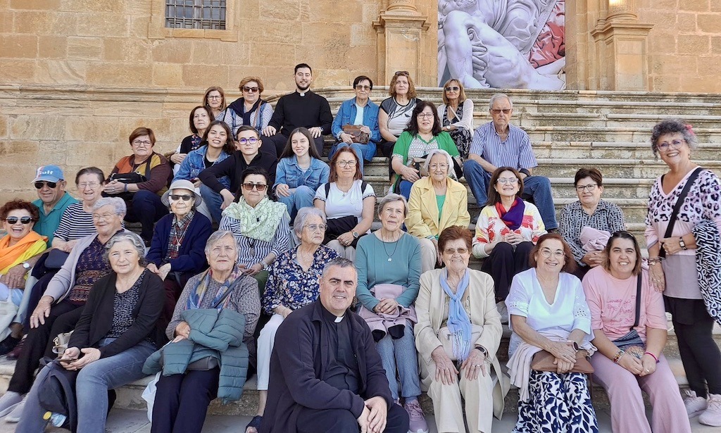 Las parroquias del Alto Andarax peregrinan a Guadix para ganar la gracia del Año Jubilar de la Esperanza
